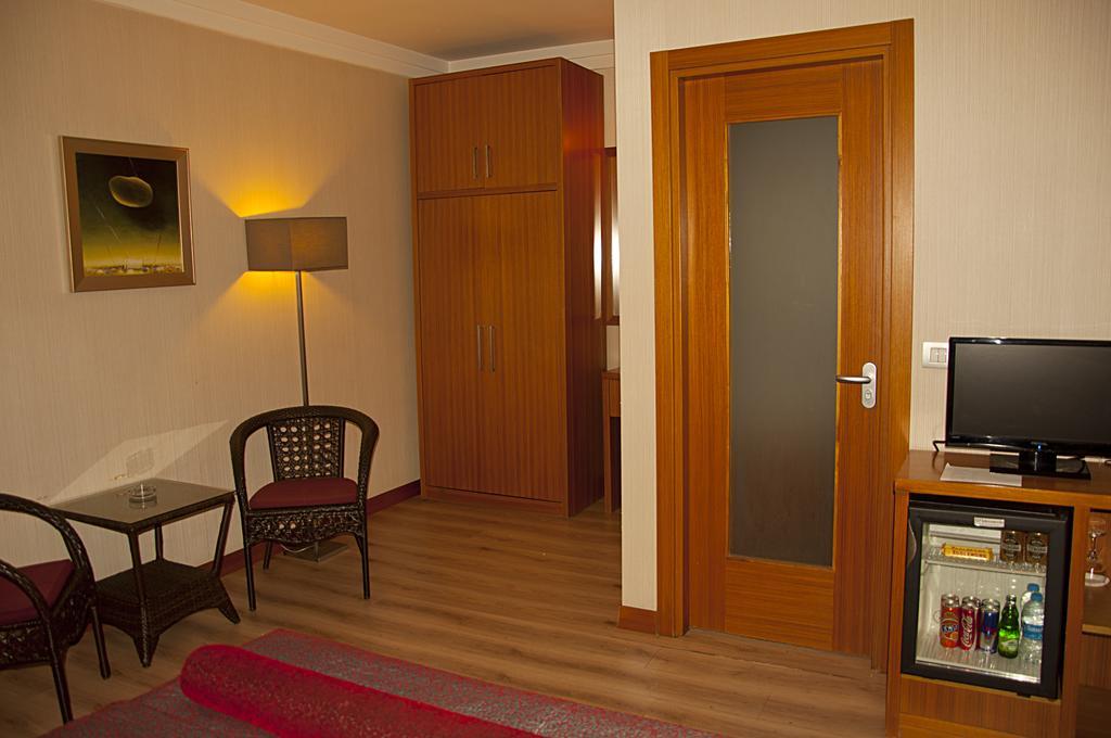 Island Hotel Istambul Quarto foto
