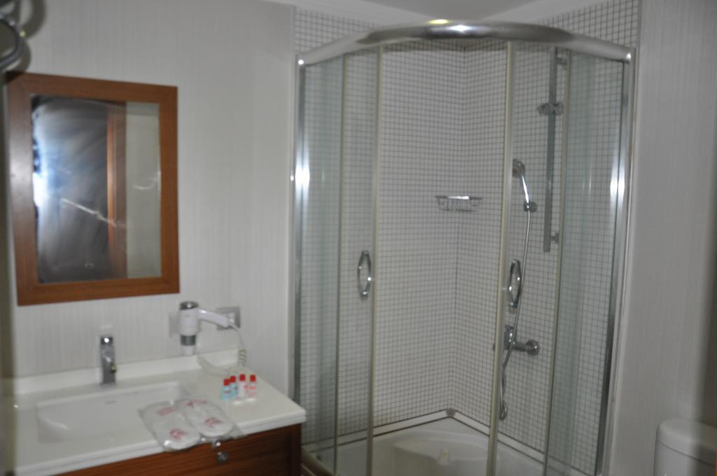 Island Hotel Istambul Exterior foto